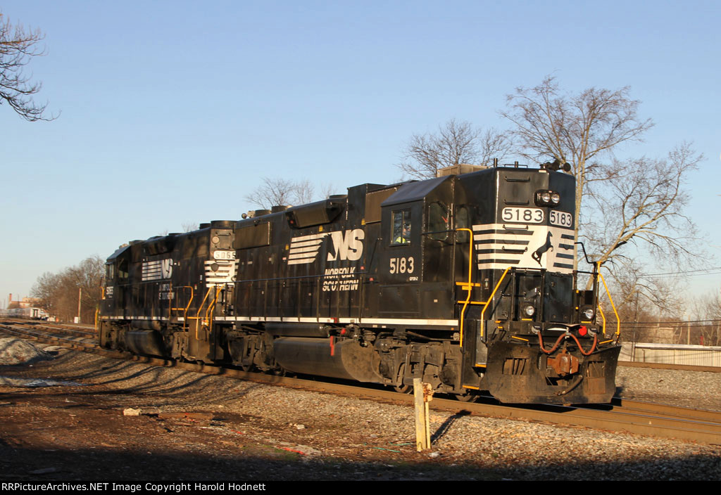 NS 5183 heads#up the yard le`d